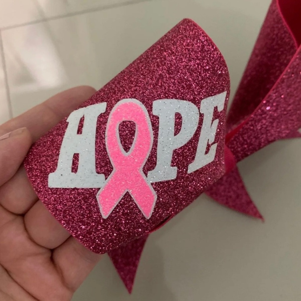 Pink bow - Picture 2 of 3